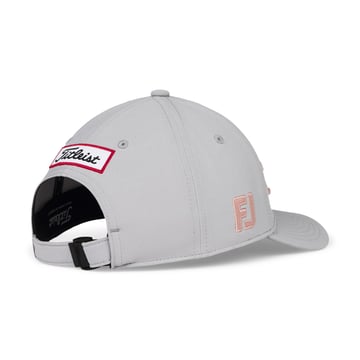 Junior Tour Performance Titleist