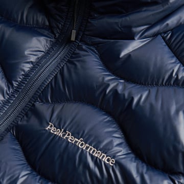 M Helium Down Vest Blau Peak Performance