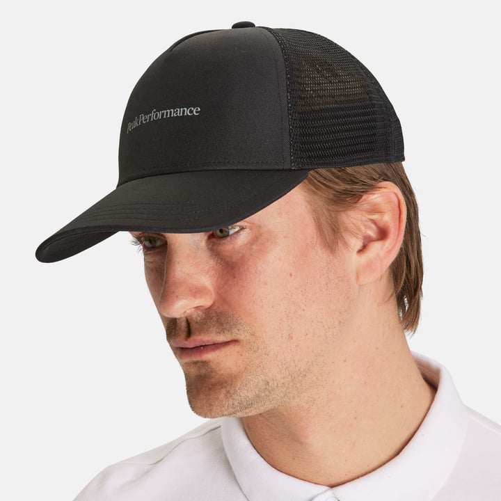 Pp Trucker Cap Schwarz Peak Performance