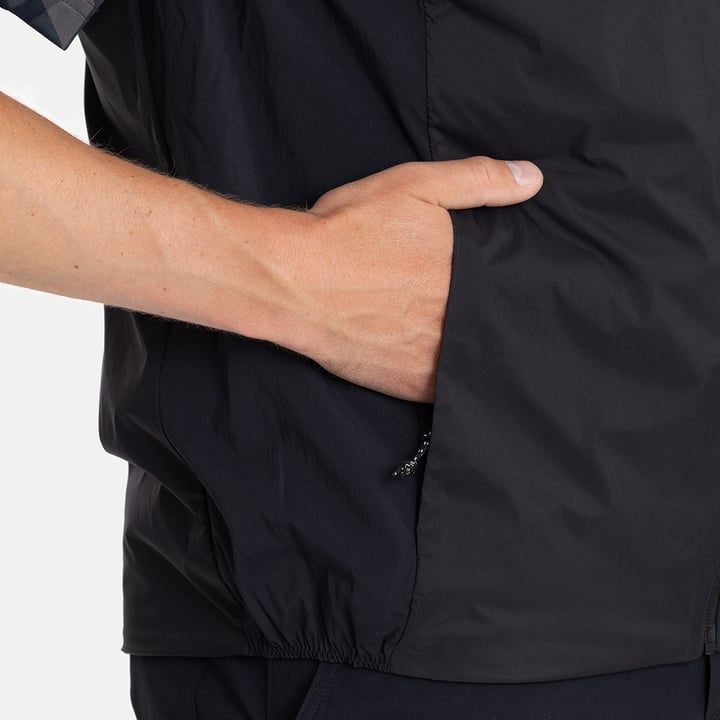 M Freelight Reversible Vest Black Peak Performance