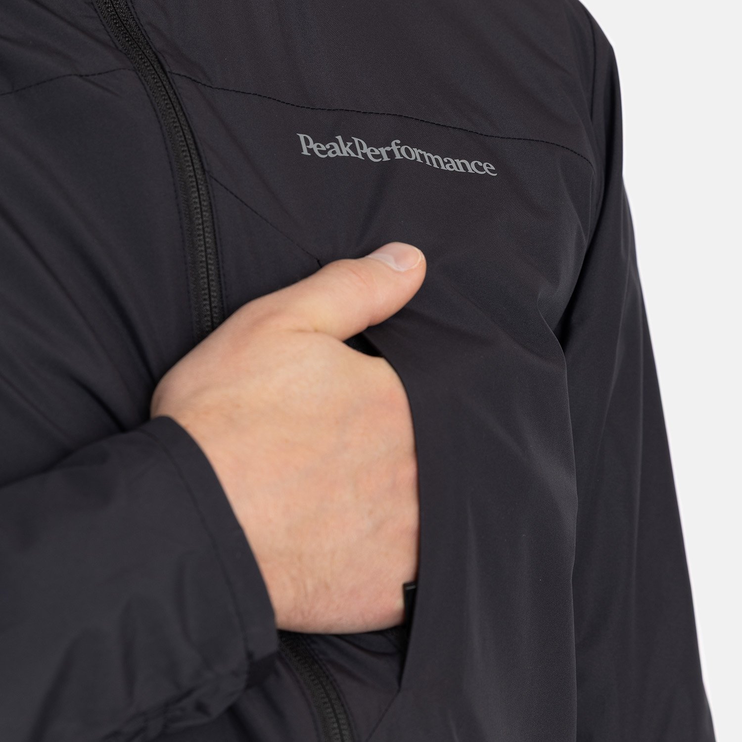 M Glider Wind Jacket Musta Peak Performance M Glider Wind Jacket Musta Peak Performance