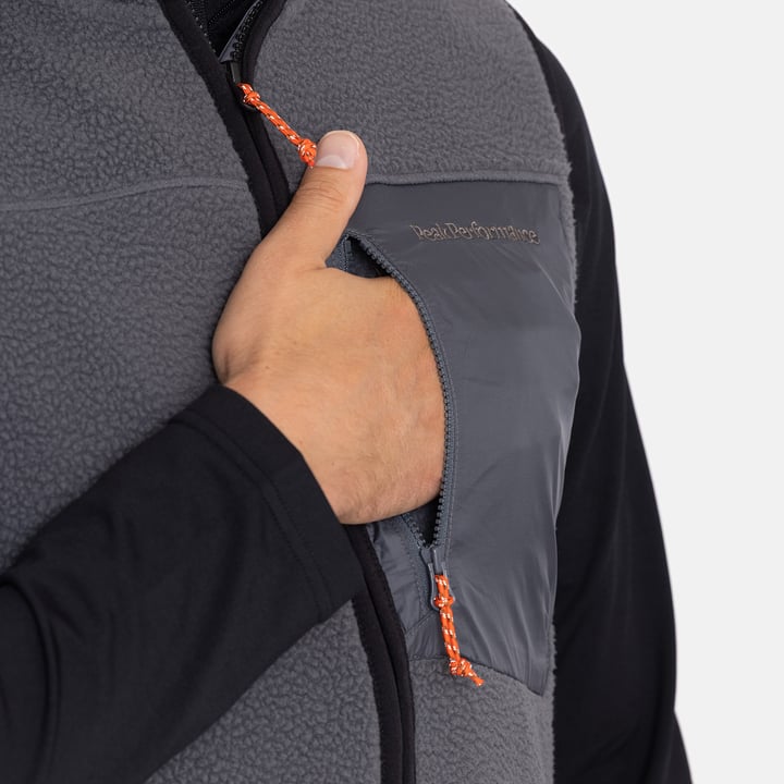 M Pile Vest Peak Performance M Pile Vest Peak Performance
