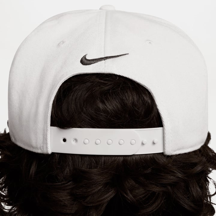 U Nk Df Pro Cap S Fb Rtro 72 P Nike U Nk Df Pro Cap S Fb Rtro 72 P Nike