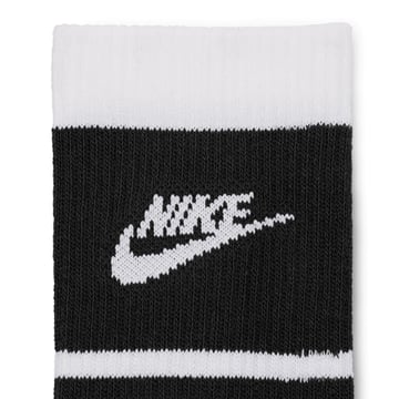 U Everyday Essential Crew Weiß Nike