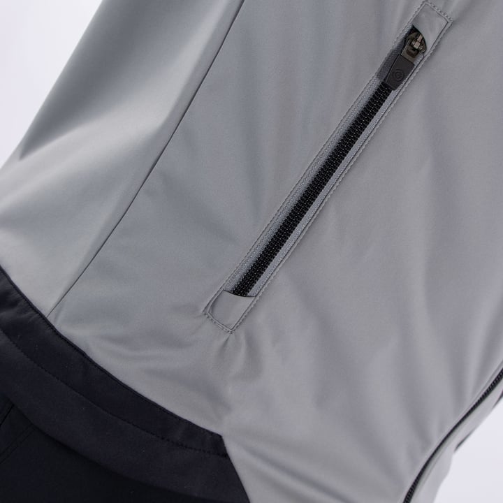 Lyle Interface Grau Galvin Green