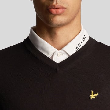 Golf V-Neck Sort Lyle & Scott