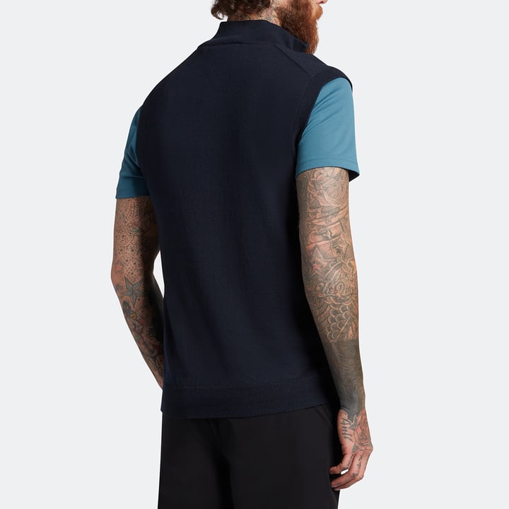 Knitted Vest Blå Lyle & Scott