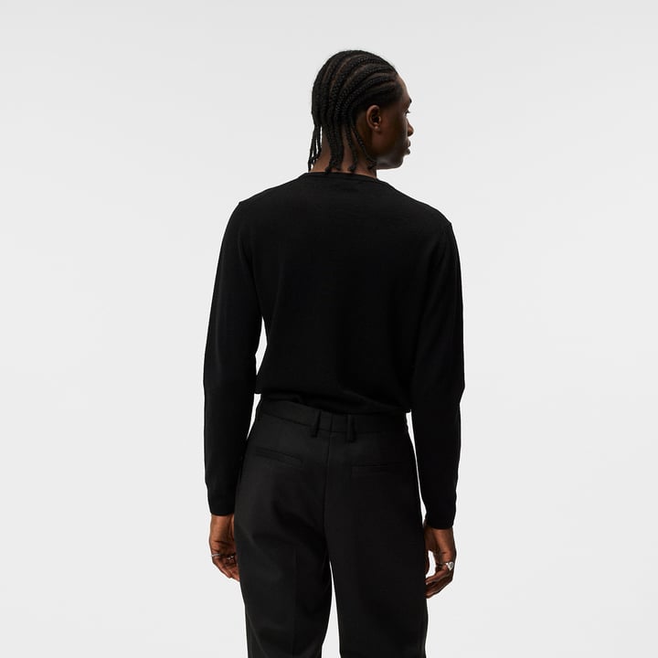 Lymann Merino V-Neck Sweater Sort J.Lindeberg Lymann Merino V-Neck Sweater Sort J.Lindeberg