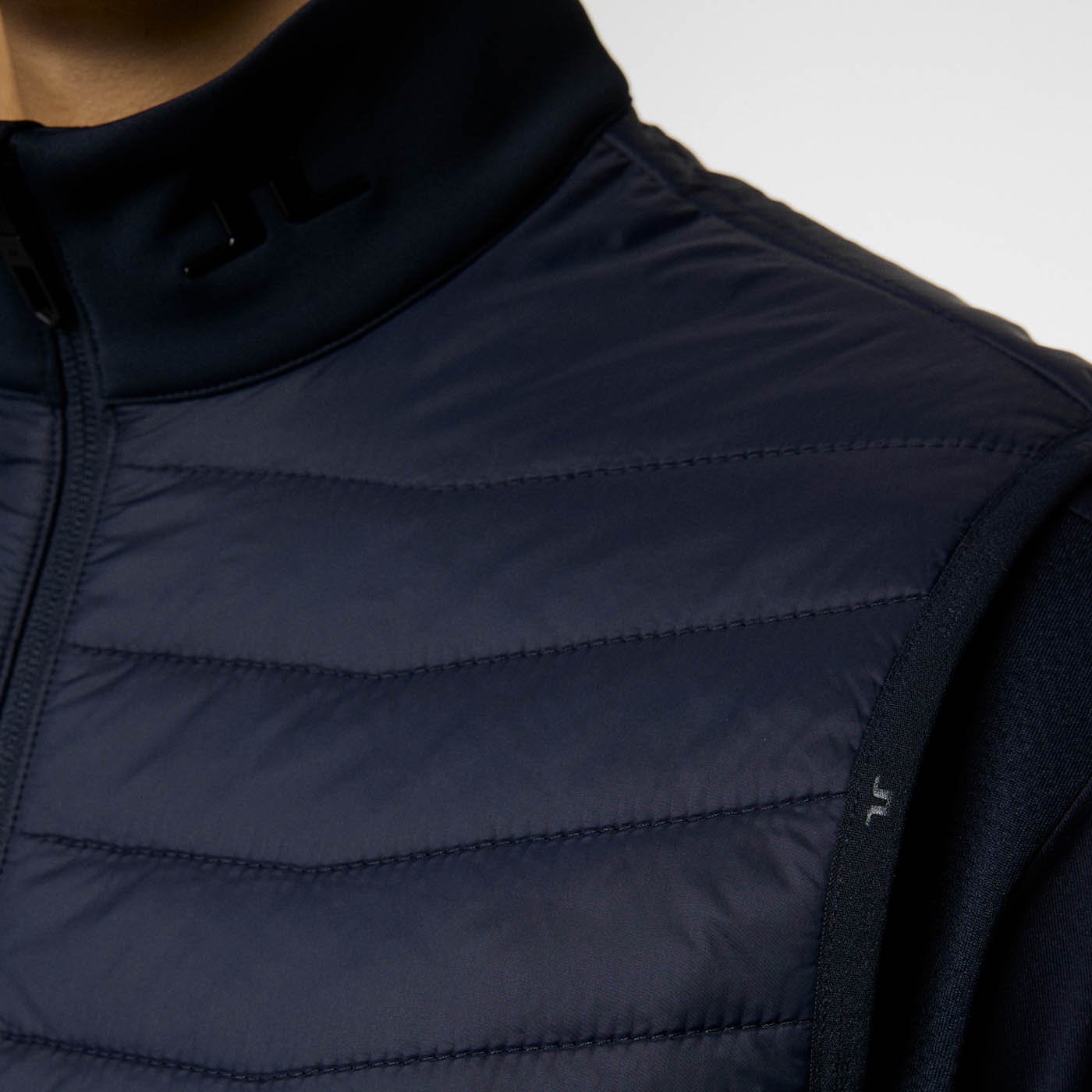 Holden Quilt Hybrid Vest Blå J.Lindeberg