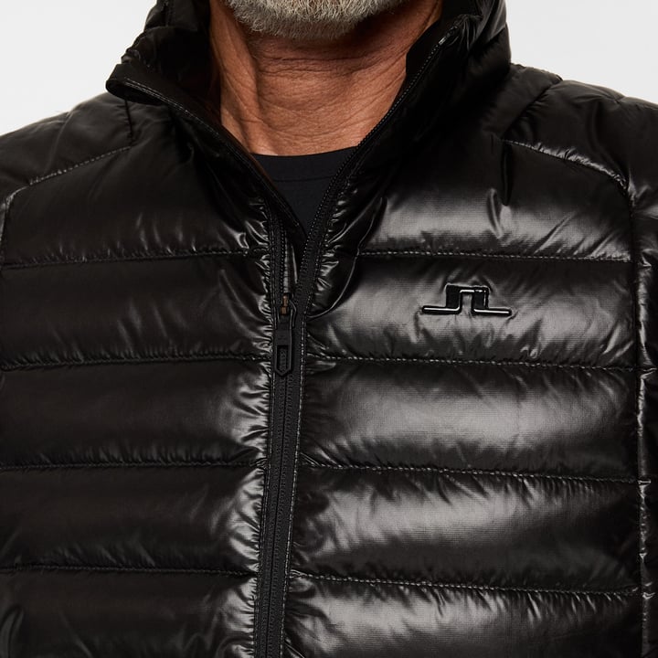 Oden Light Down Vest Musta J.Lindeberg
