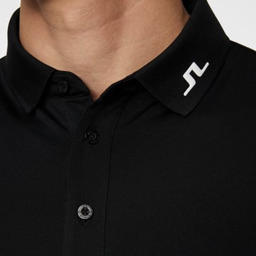 Kv Polo Musta J.Lindeberg Kv Polo Musta J.Lindeberg