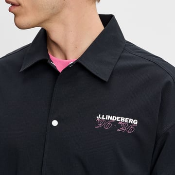 30Y Cam Coach Svart J.Lindeberg