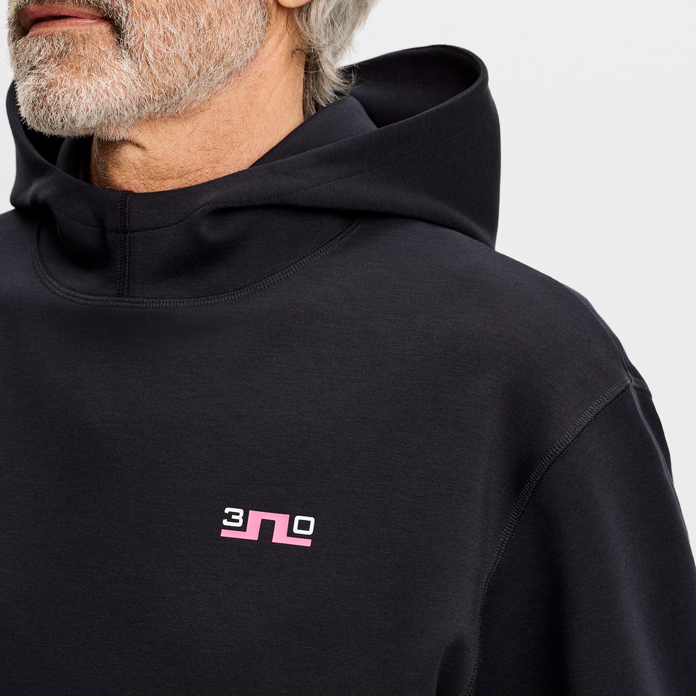 30Y Callan Unisex Hoodie Svart J.Lindeberg 30Y Callan Unisex Hoodie Svart J.Lindeberg