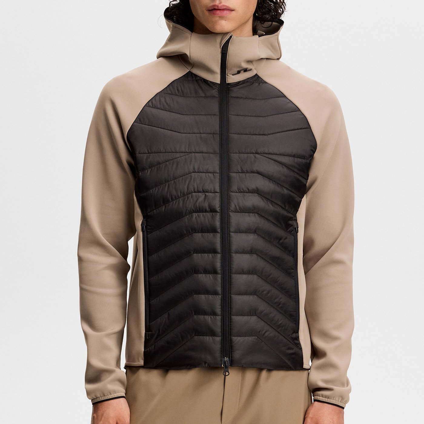 Heyden Quilt Hybrid Hood J.Lindeberg Heyden Quilt Hybrid Hood J.Lindeberg