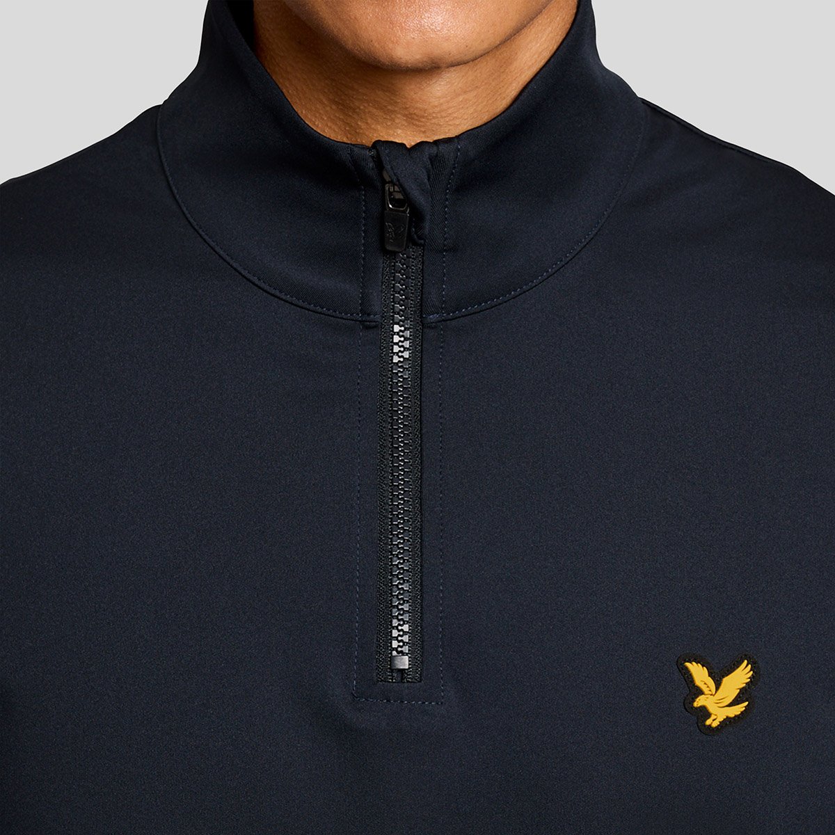 Golf Core Quarter Zip Midlayer Lyle & Scott