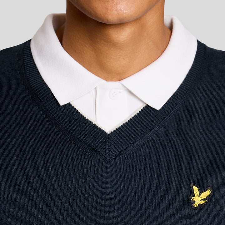 Golf V Neck Light Weight Vest Lyle & Scott