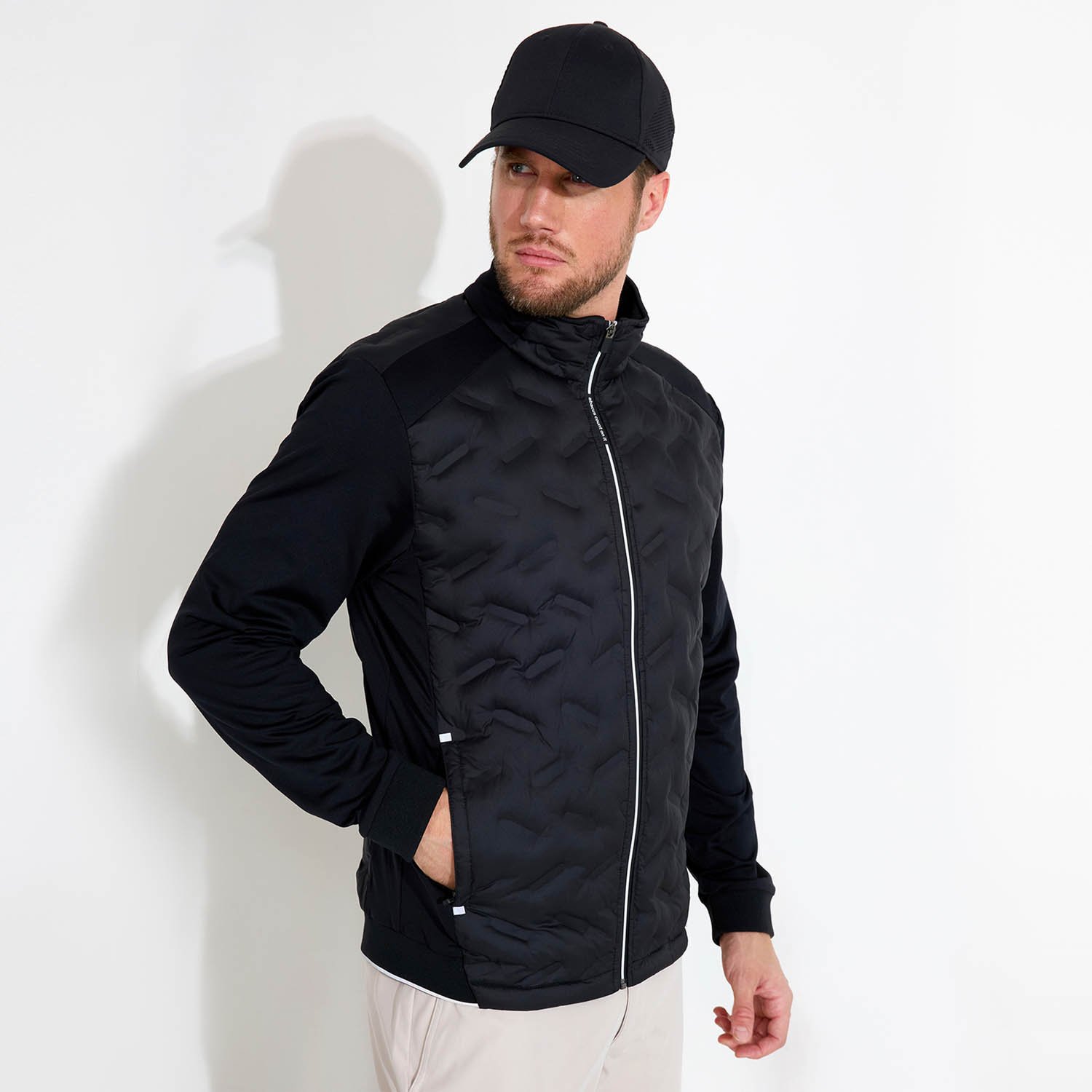 M Portrush Hybrid Jacket Schwarz Abacus