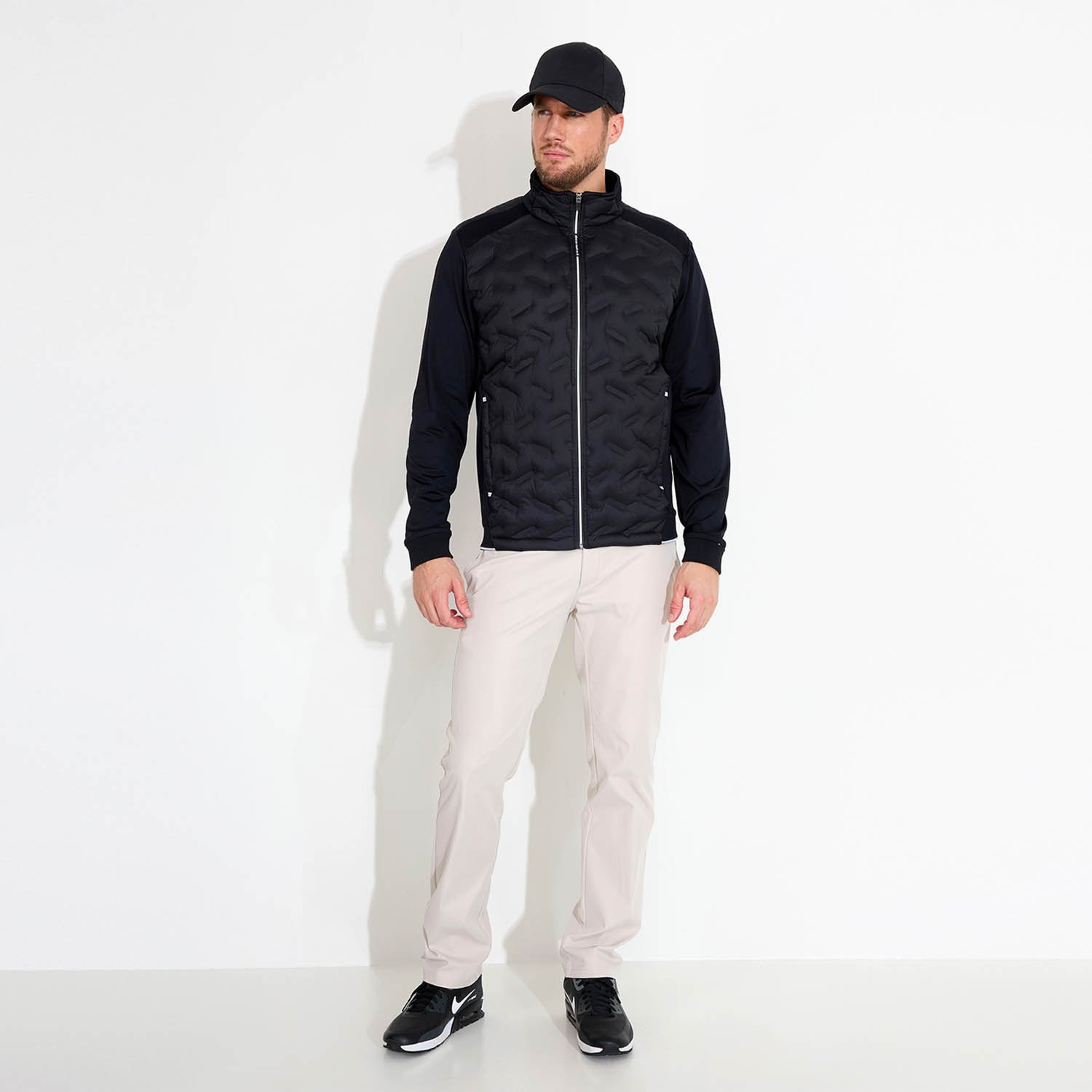 M Portrush Hybrid Jacket Schwarz Abacus