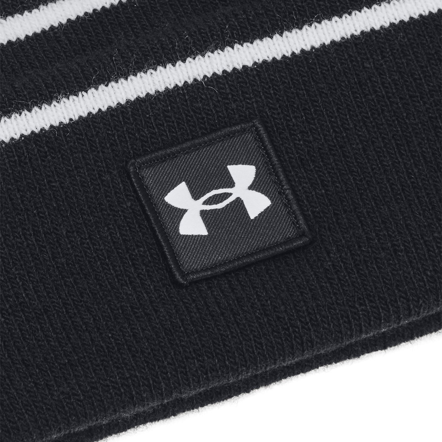 Halftime Pom Beanie Black Under Armour Halftime Pom Beanie Black Under Armour