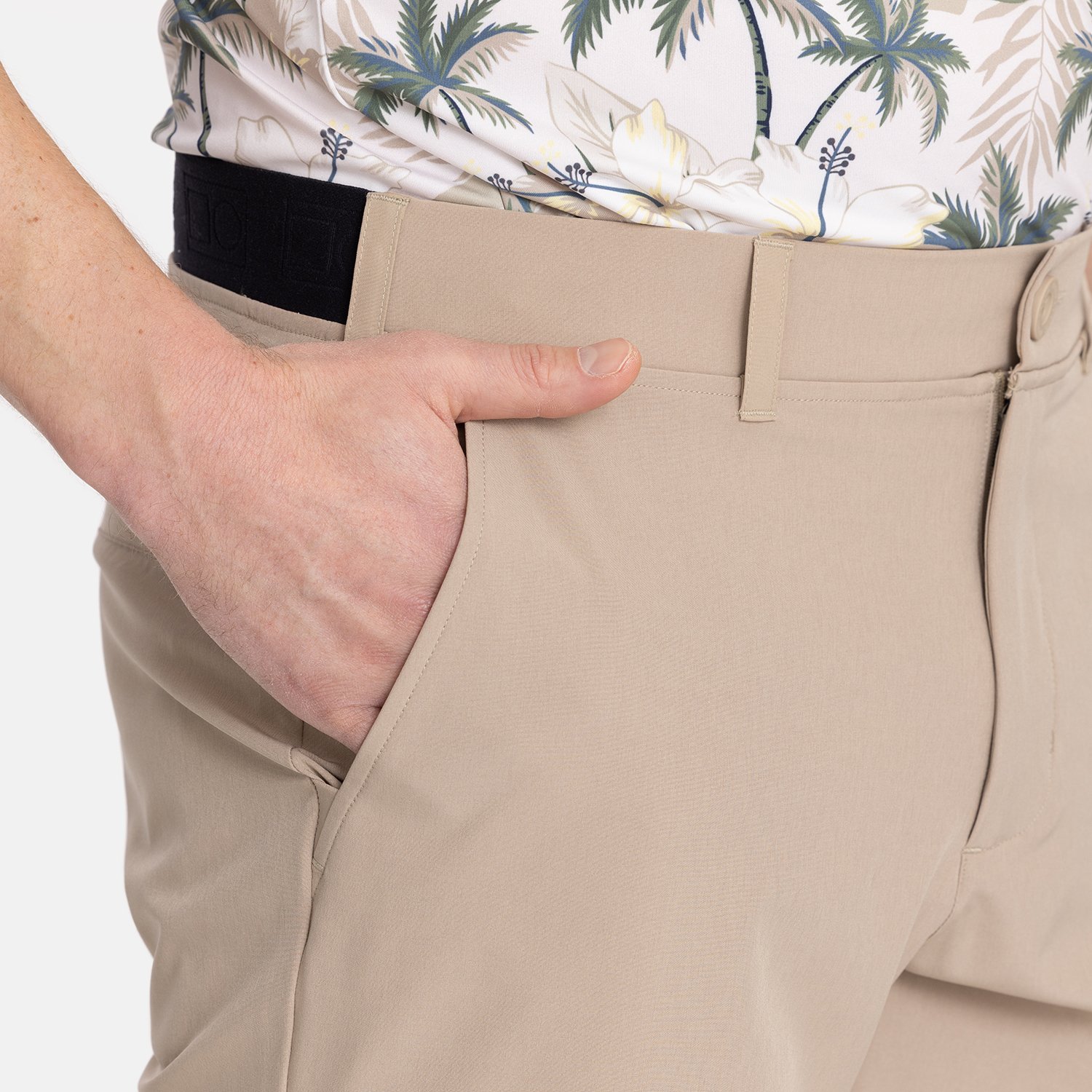 M 4-Way Stretch Short Beige Bogeys & Birdies