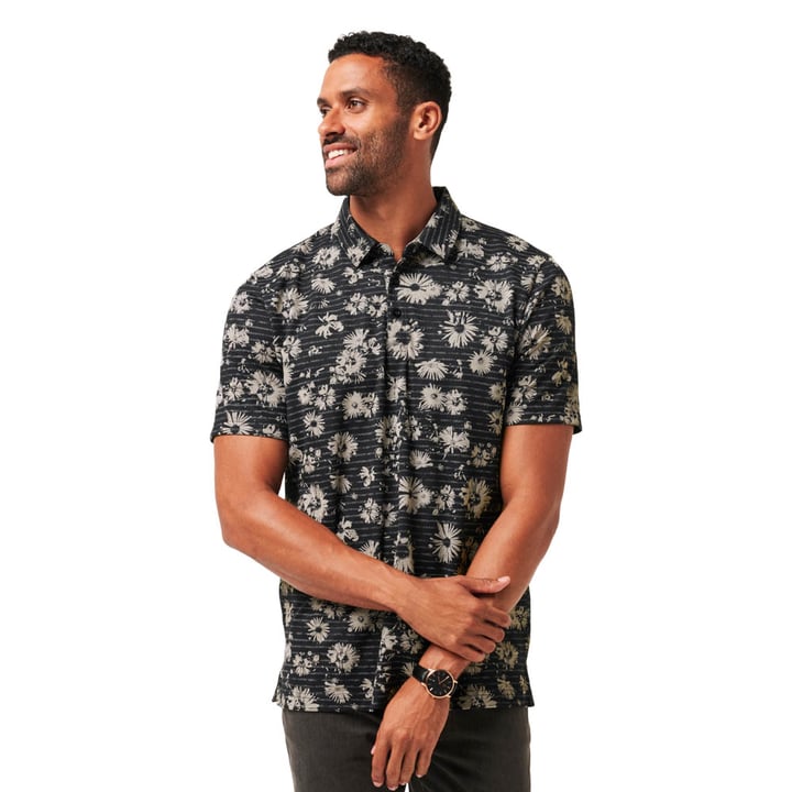Shaded Grove Black Travis Mathew