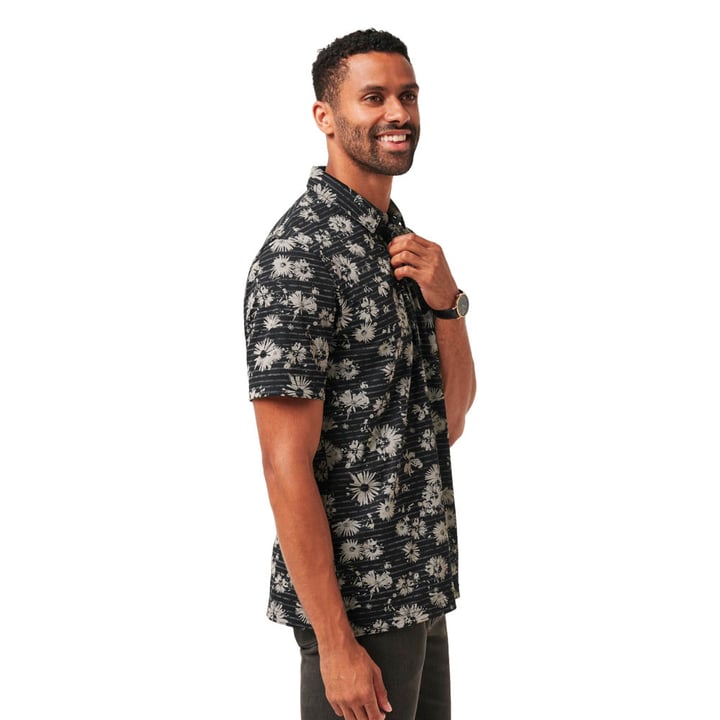 Shaded Grove Black Travis Mathew