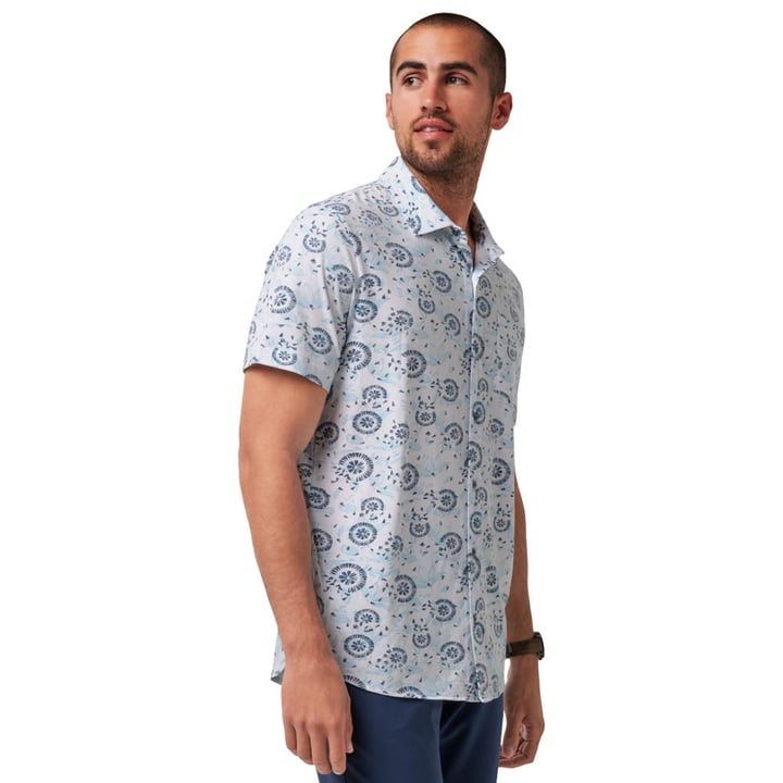 Flourish Button Up Vit Travis Mathew Flourish Button Up Vit Travis Mathew