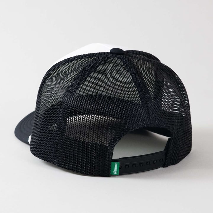 Coke Flakes Trucker Svart Vit The Gimme Tour