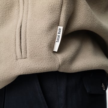 Fleece Pullover Beige Local Rule