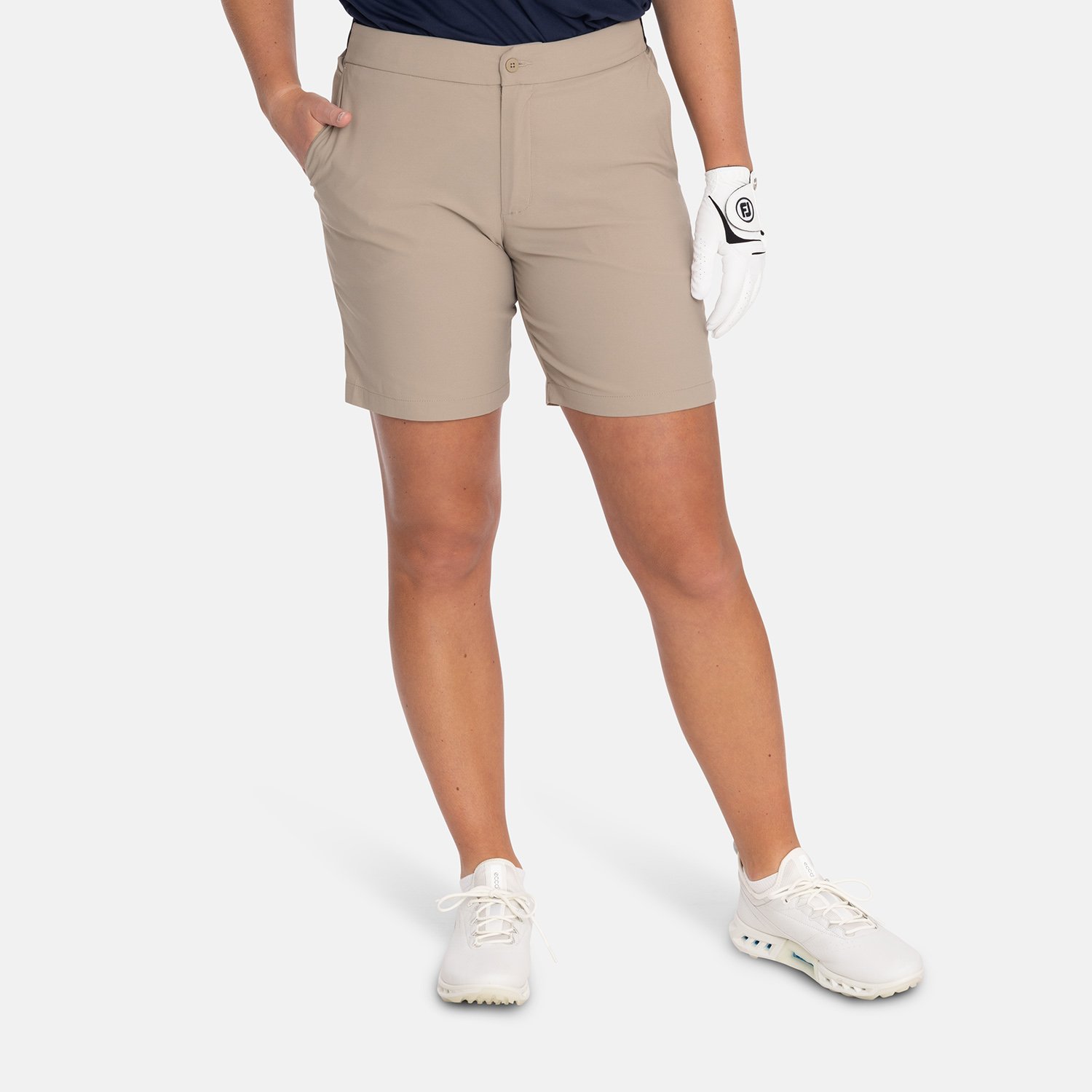 W Player Shorts Peak Performance