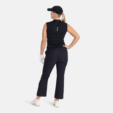W Player Flared Pant Le noir Peak Performance