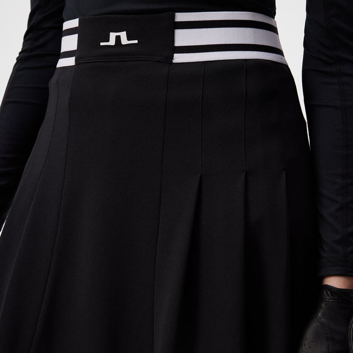 Harlow Skirt Svart J.Lindeberg