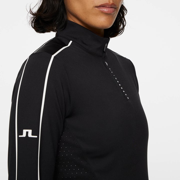 Adiola Quarter Zip Mid Layer Musta J.Lindeberg