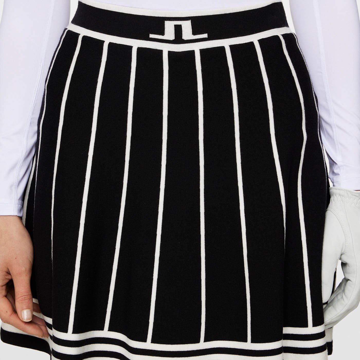 Irma Knitted Skirt Le noir J.Lindeberg