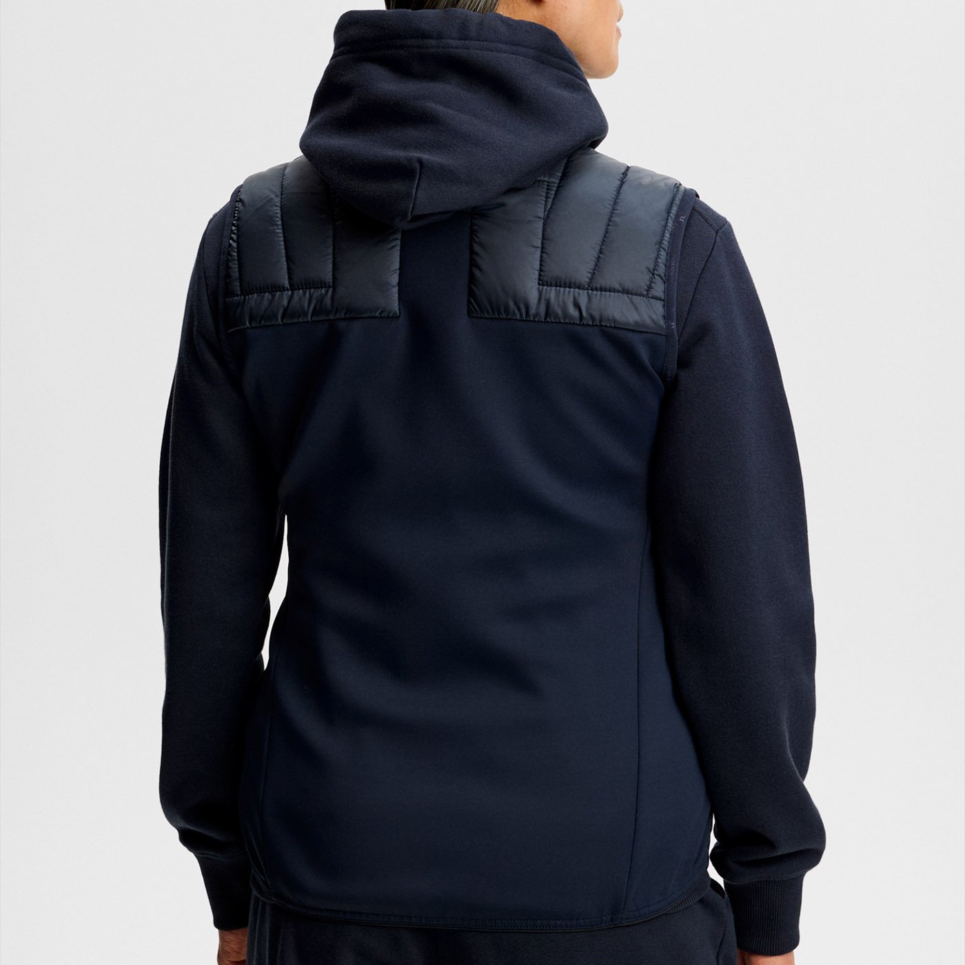 Holma Quilt Hybrid Vest Blå J.Lindeberg