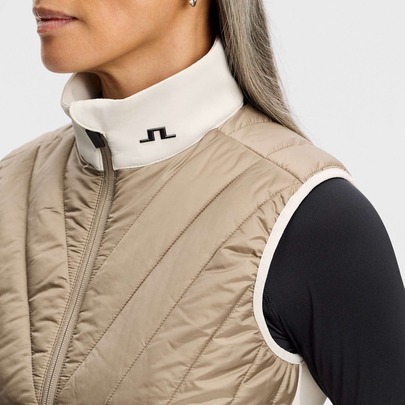 Holma Quilt Hybrid Vest J.Lindeberg Holma Quilt Hybrid Vest J.Lindeberg