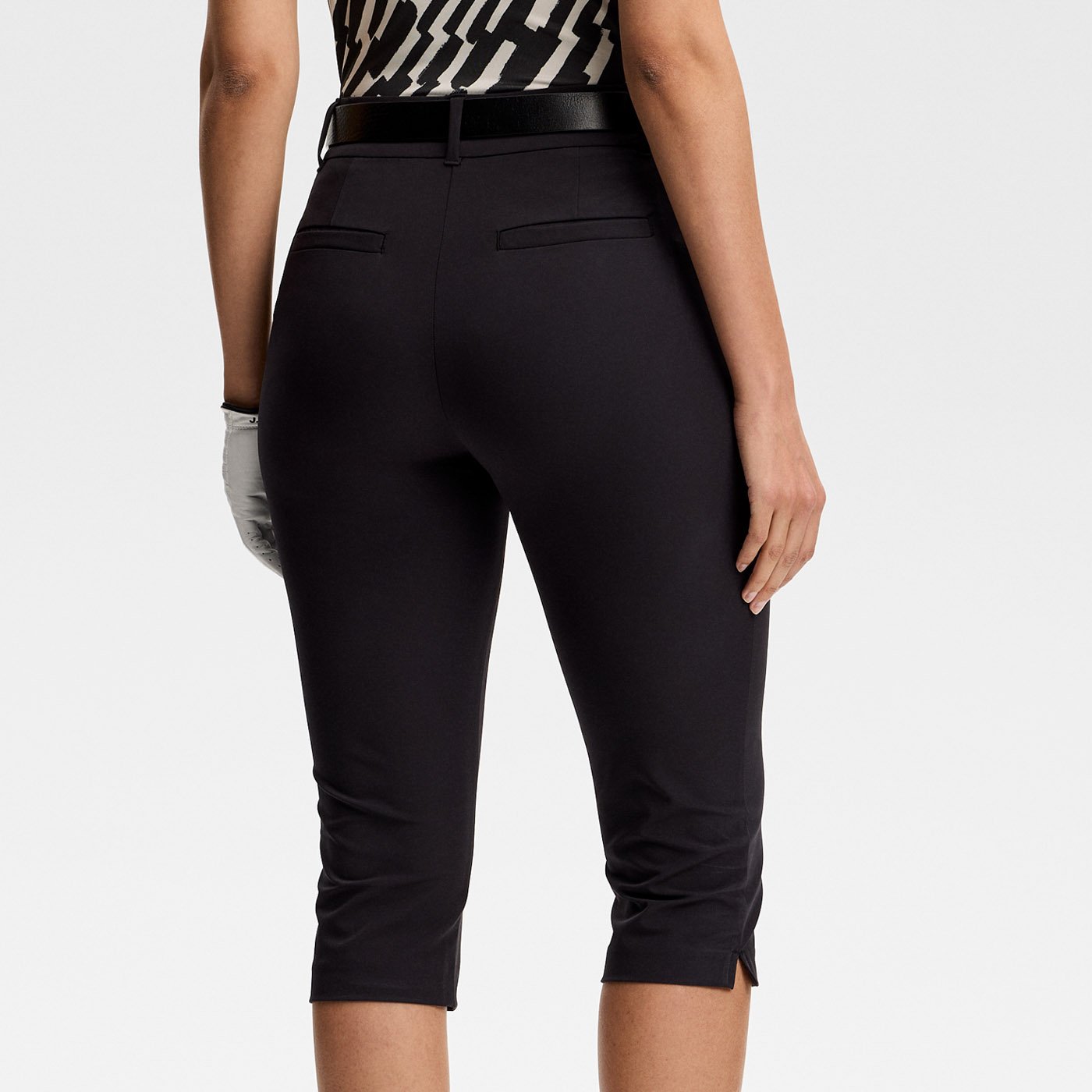 Penny Capri Sort J.Lindeberg Penny Capri Sort J.Lindeberg