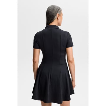 Kura Dress Svart J.Lindeberg
