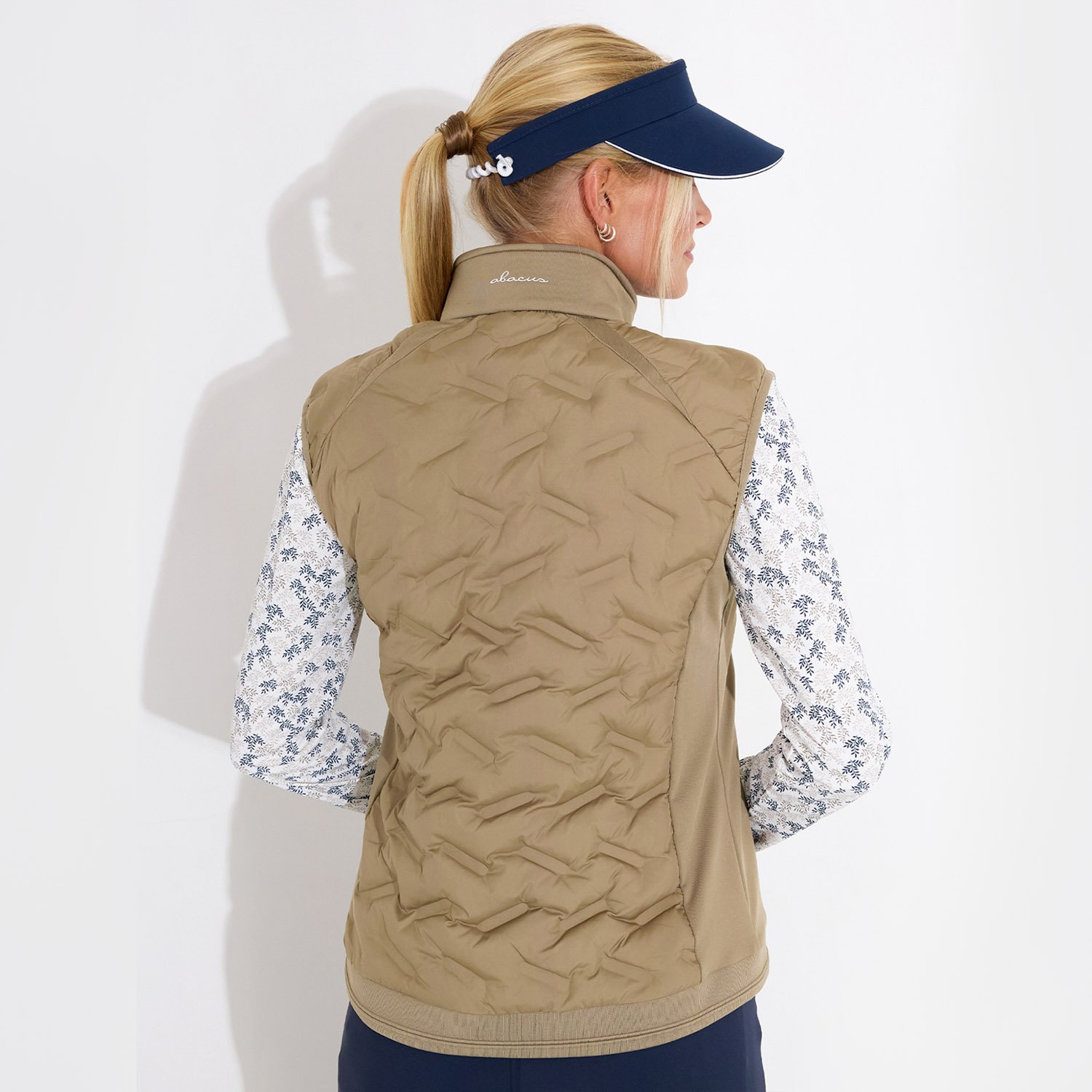 W Portrush Hybrid Vest Abacus