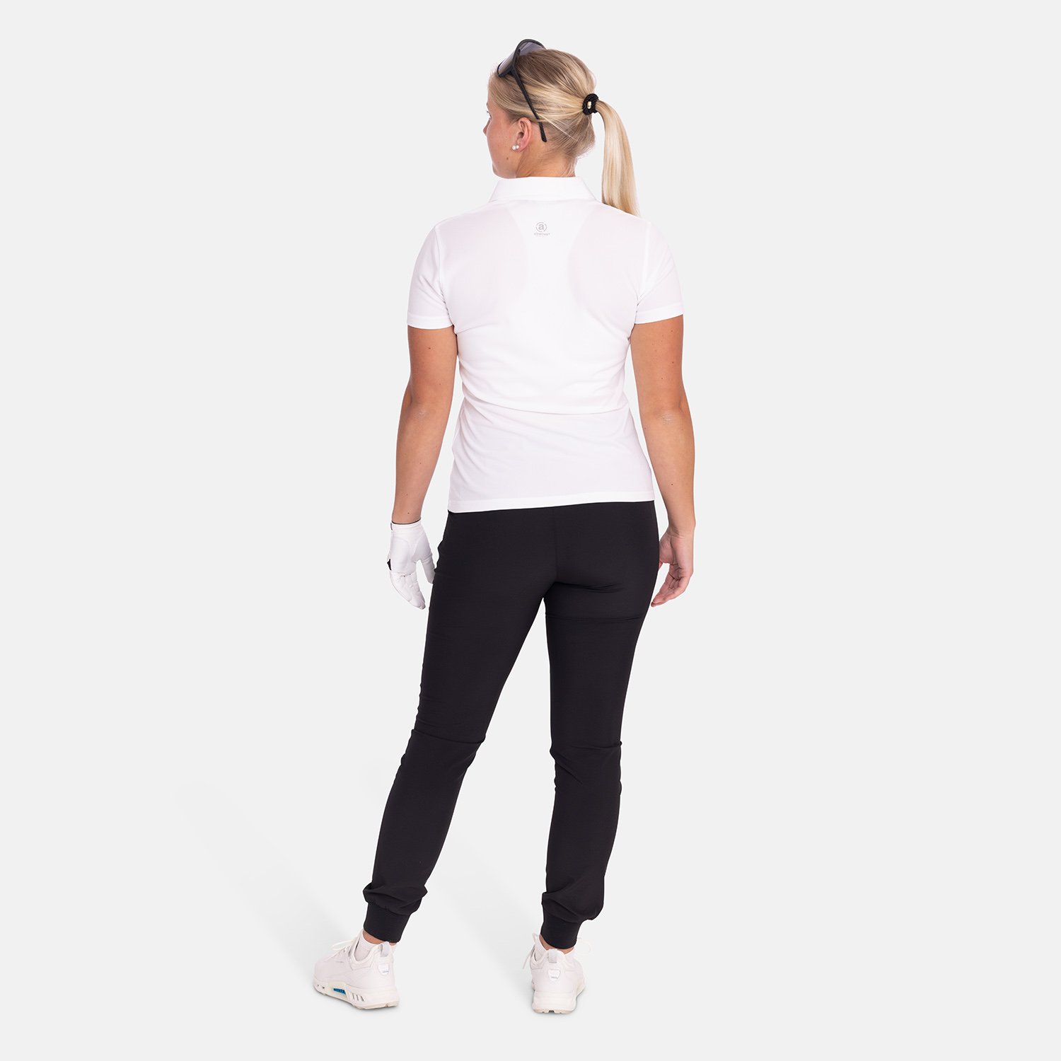 W Prestwick Recycle White Abacus