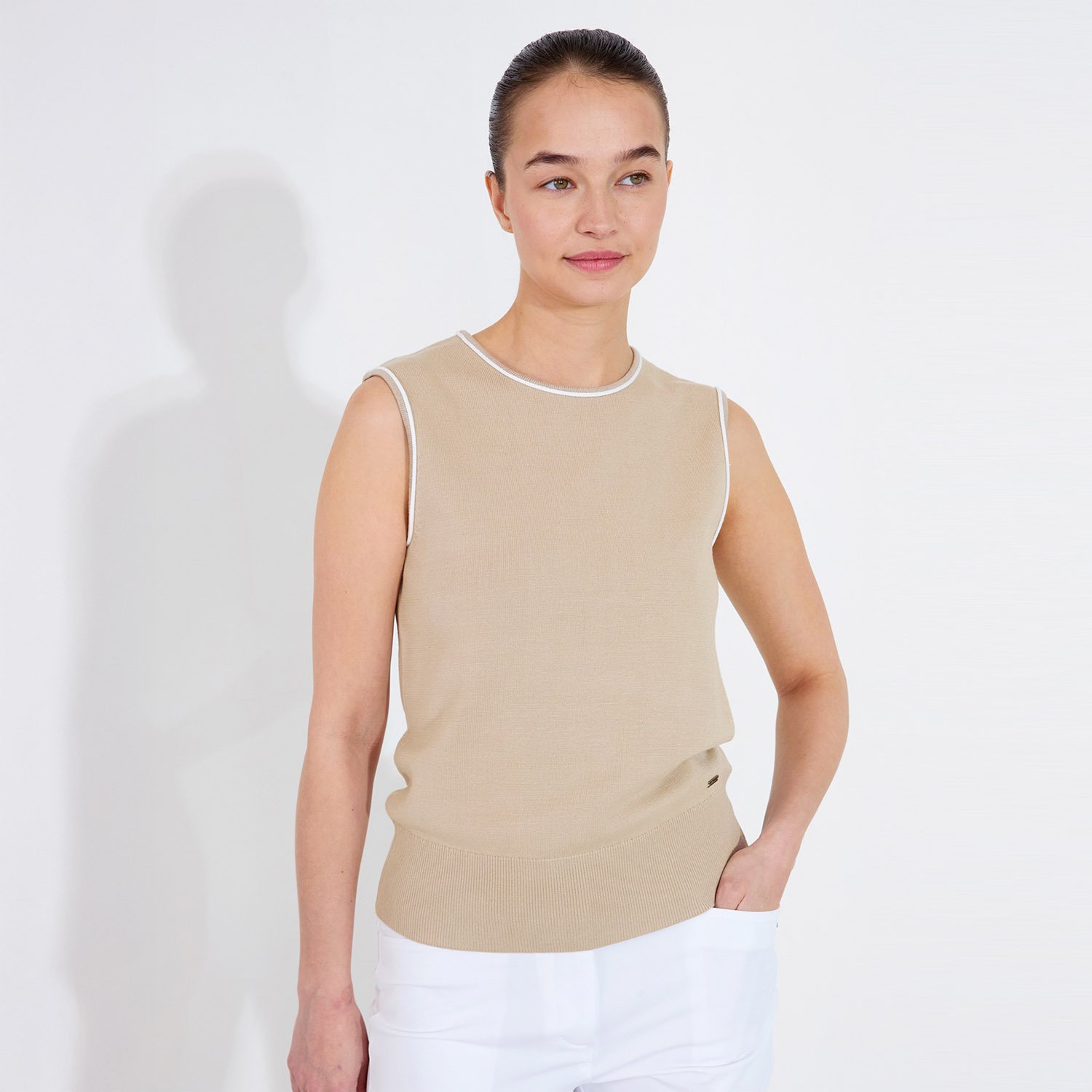W Niblick Sleeveless Abacus
