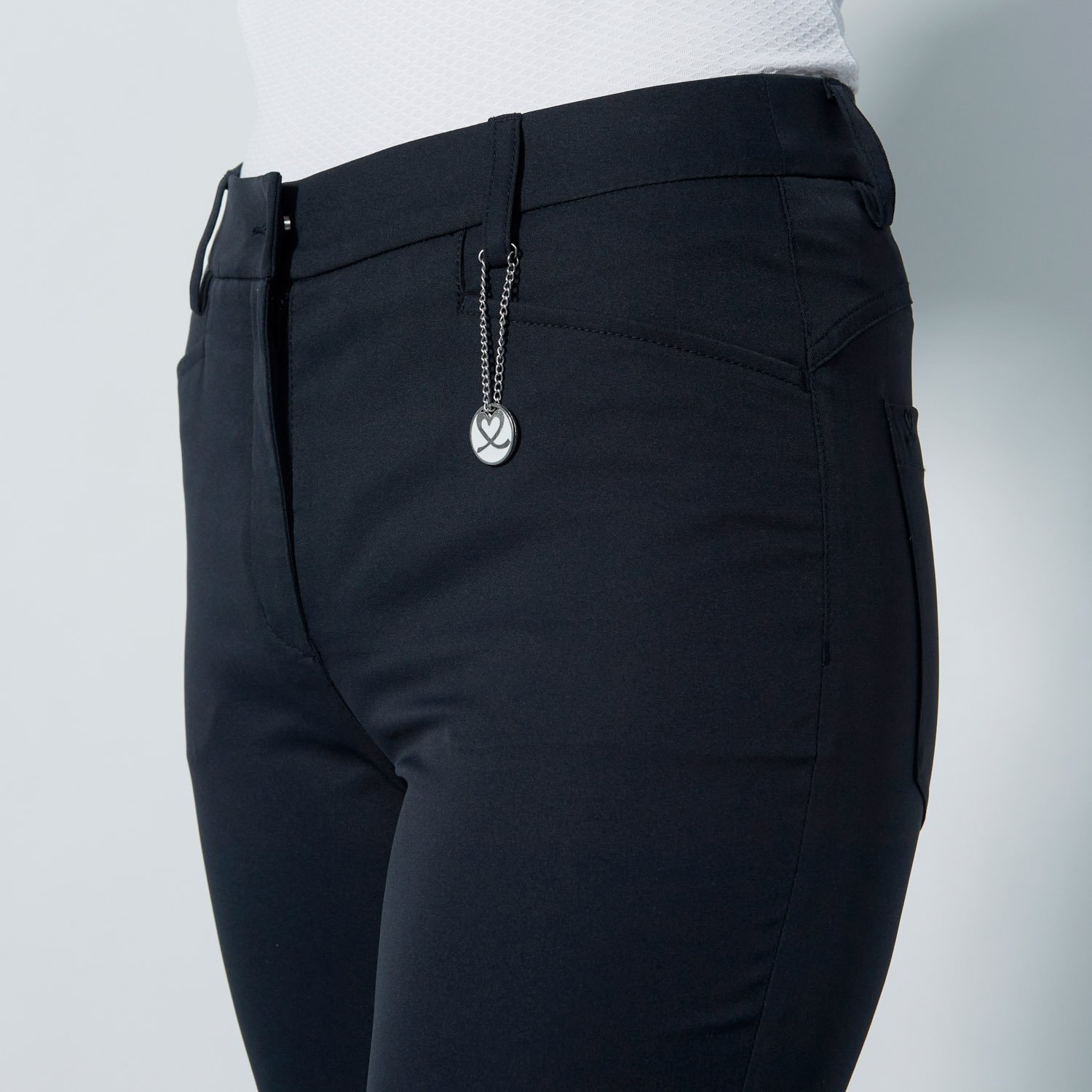 Lyric V2 Cropped 74 Cm Svart Daily Sports