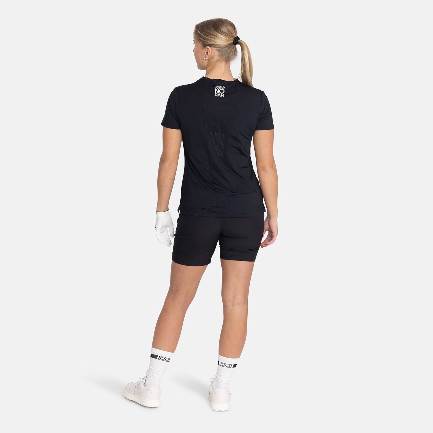 W Tech Tee Musta Bogeys & Birdies