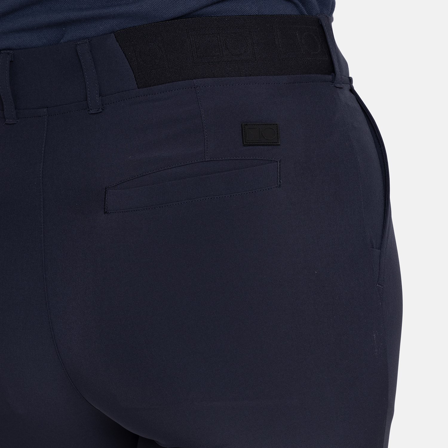 W Tech Capri Pant Blau Bogeys & Birdies