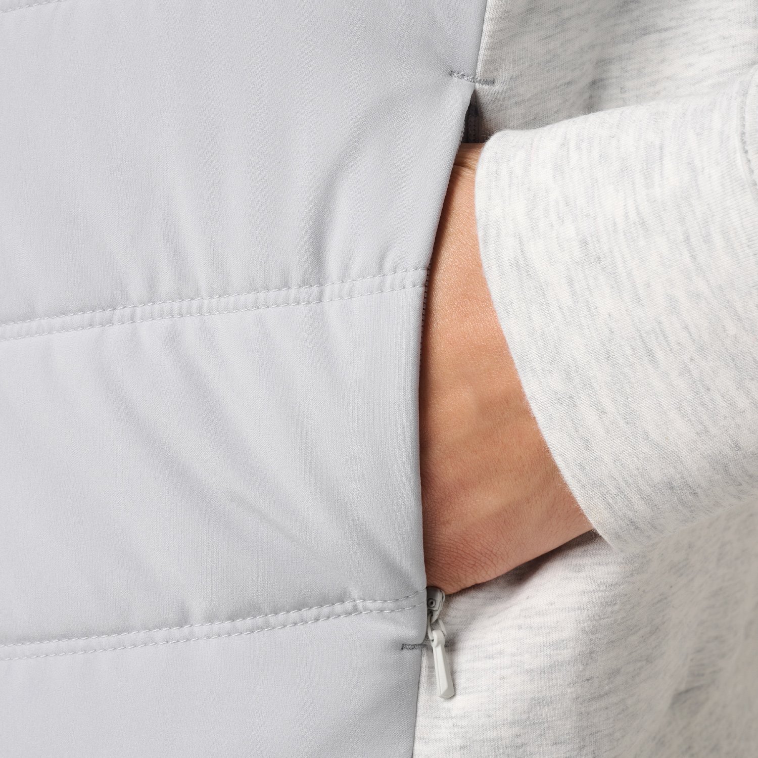Skyloft Soft Quilted Travis Mathew Skyloft Soft Quilted Travis Mathew