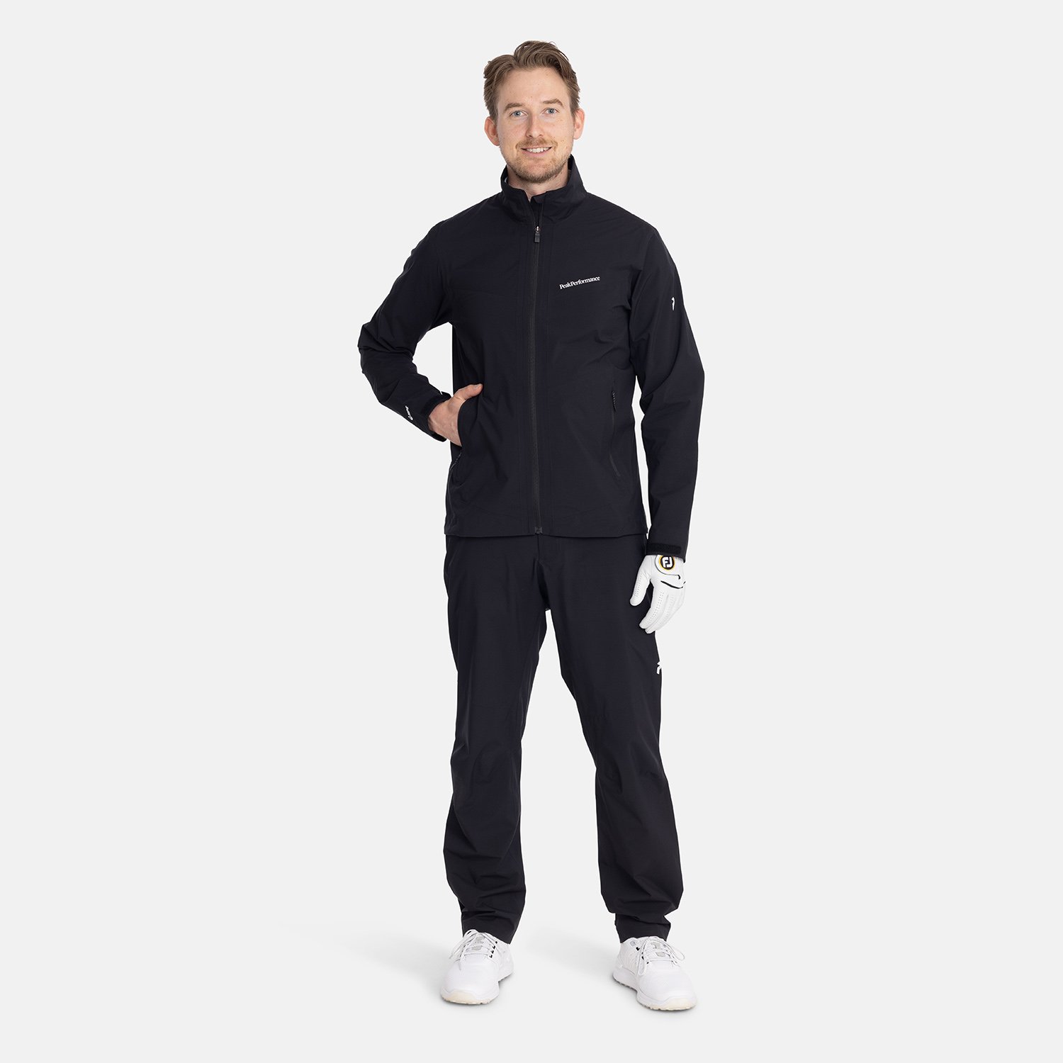 M 2.5 Layer Jacket Musta Peak Performance