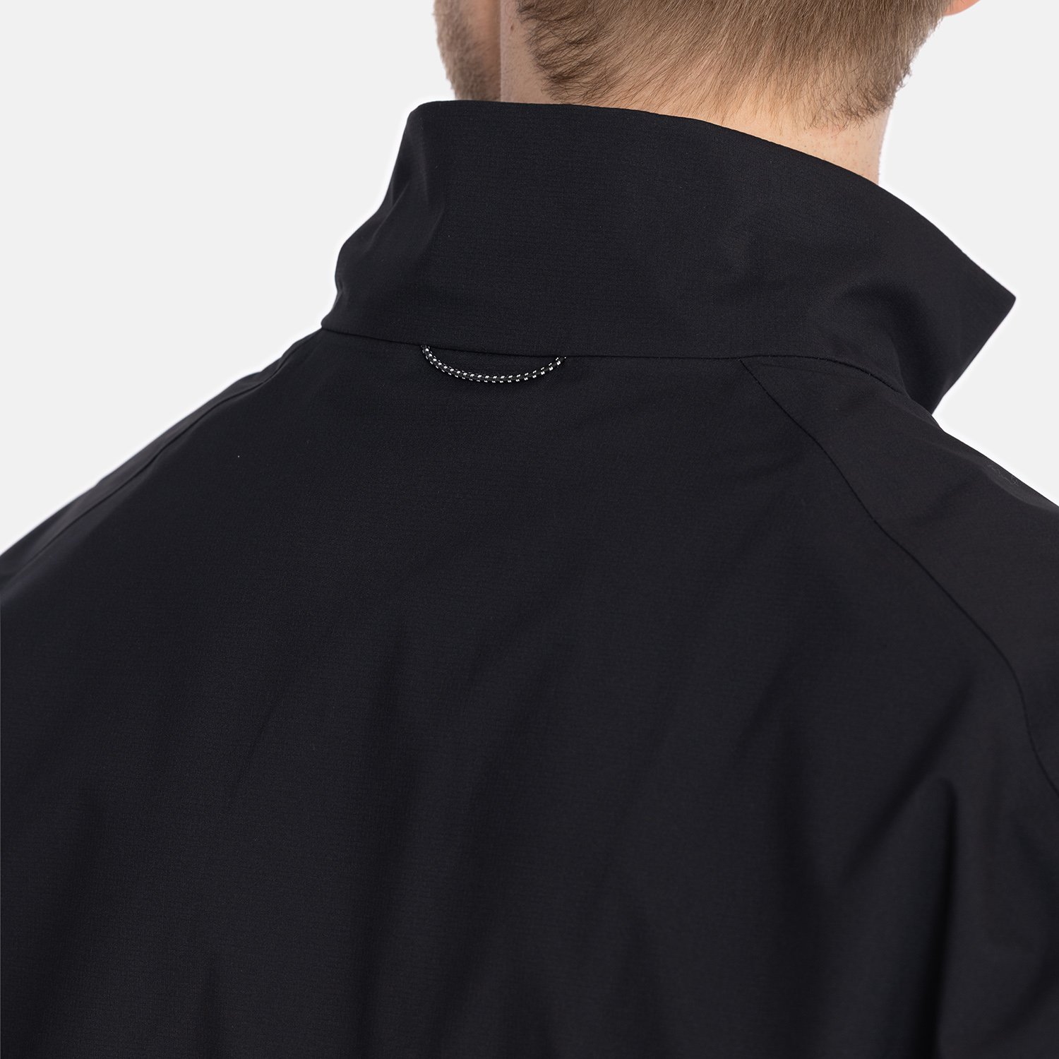 M 3-Layer SS Anorak Musta Peak Performance
