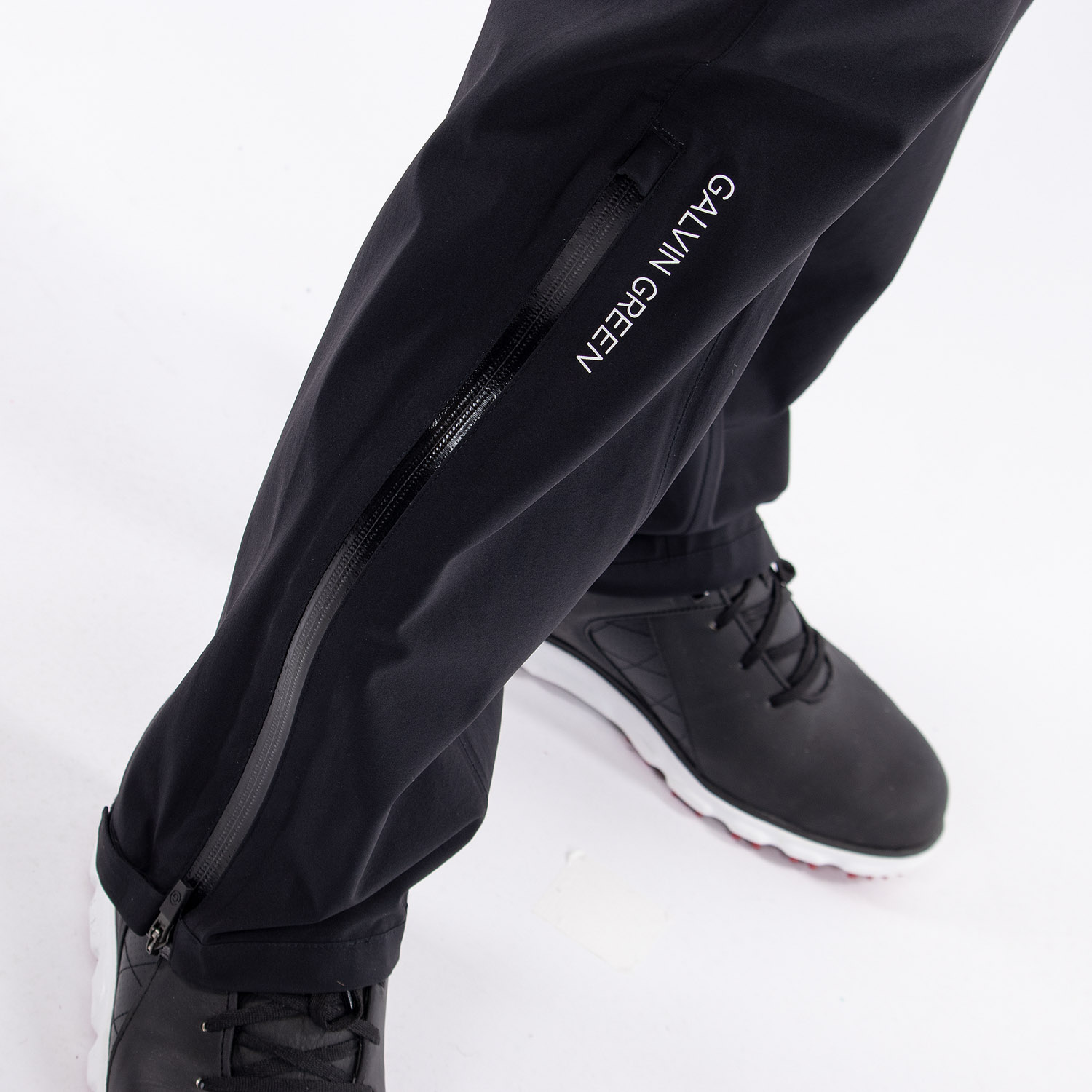 Arthur Short Black - Galvin Green