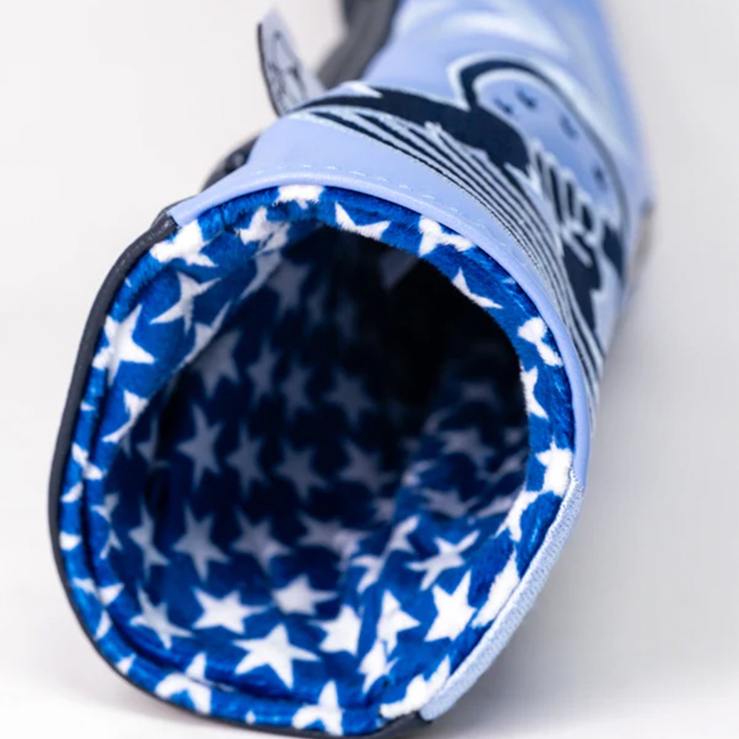 Fairway Headcover Pins & Aces Fairway Headcover Pins & Aces